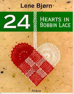 146 24hearts in bobbin lace.jpg (195272 バイト)
